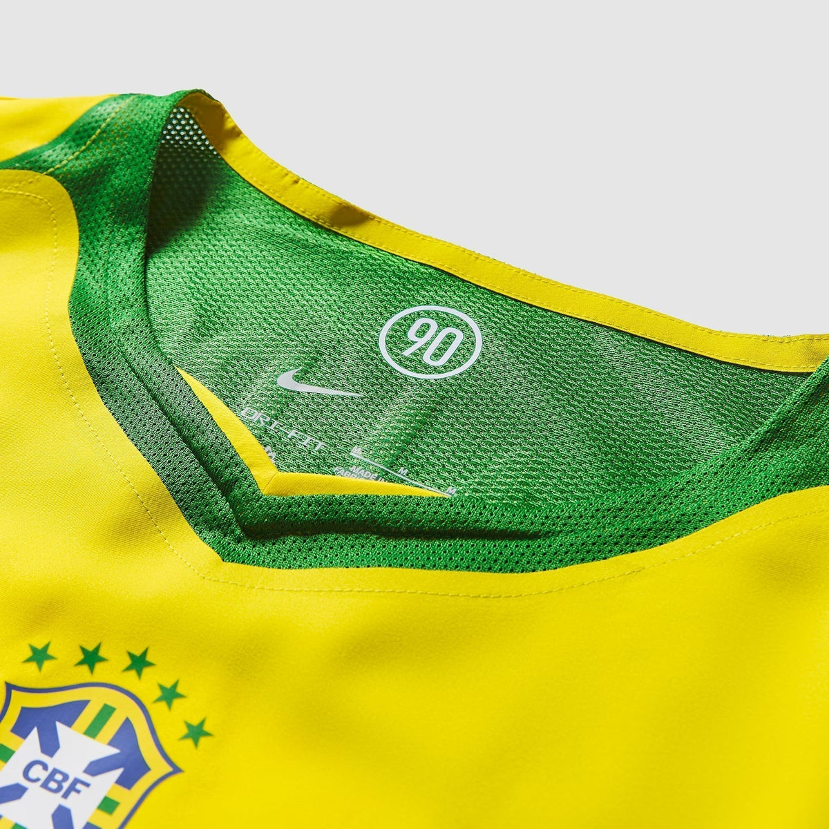 Camisa Nike Brasil Reedição Total 90 Ronaldinho Masculina